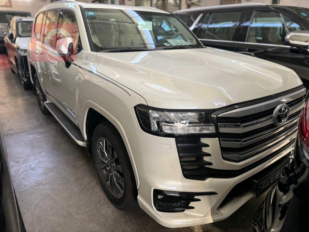 تويوتا لاندكروزر